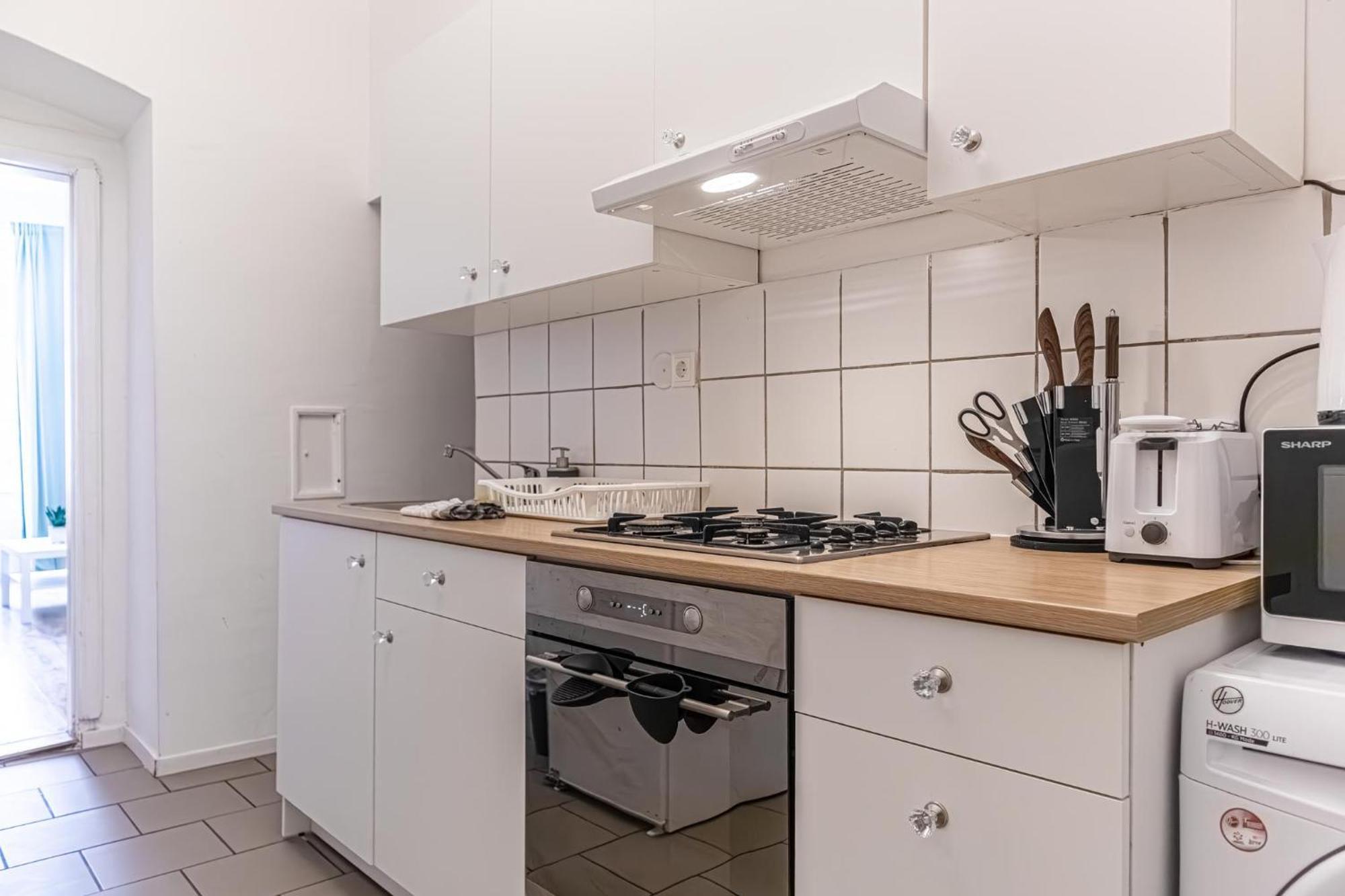 Budget-Friendly 2Br Apt With Great Location Leilighet Wien Eksteriør bilde