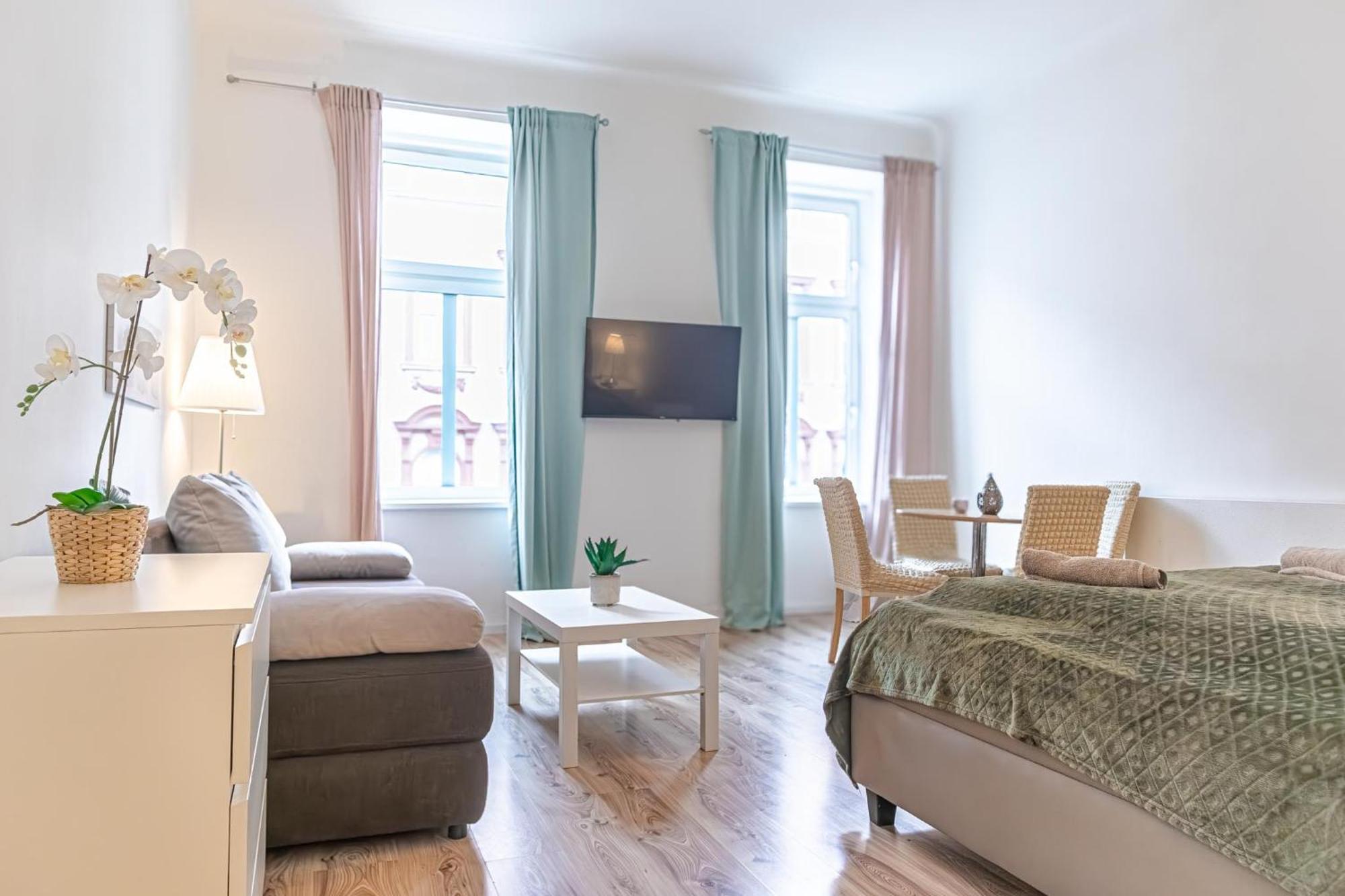Budget-Friendly 2Br Apt With Great Location Leilighet Wien Eksteriør bilde